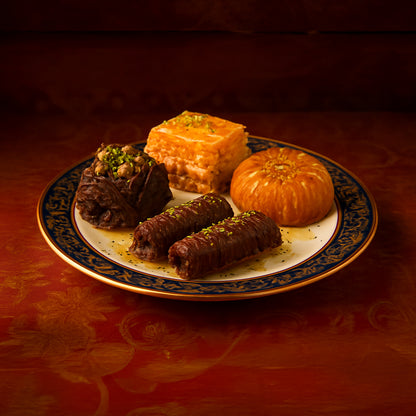 Assorted Kaju & Chocolate Baklava
